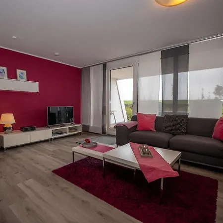 Apartman 089 Skyline_ Direkte Strandla