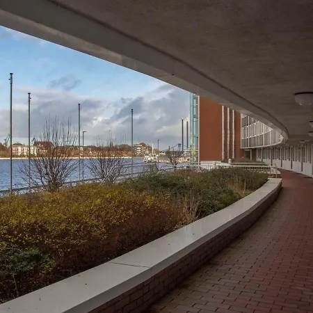 089 Skyline_ Direkte Strandla Апартаменты *